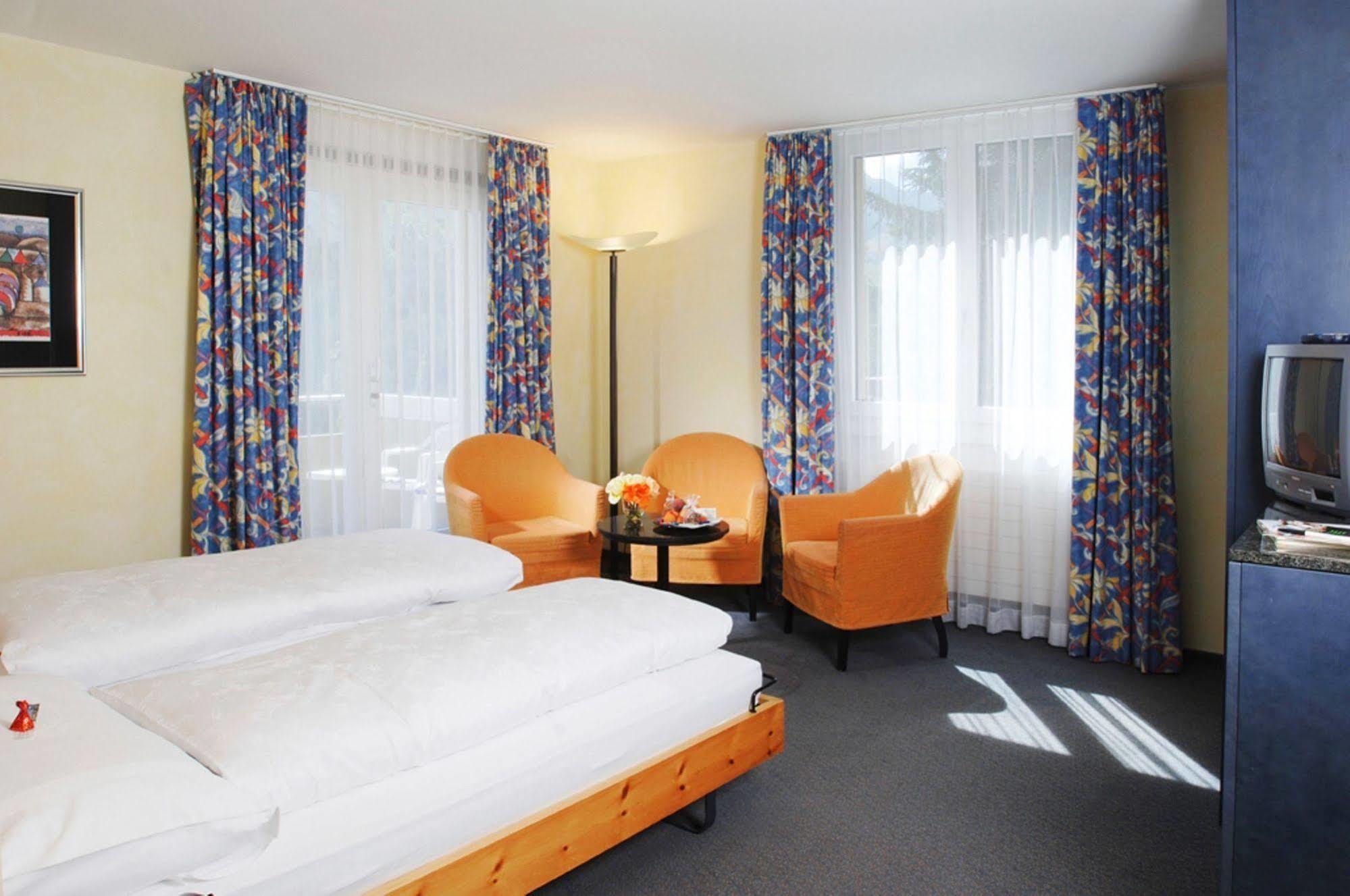 The Excelsior Ostfluegel Hotel Arosa Exterior photo