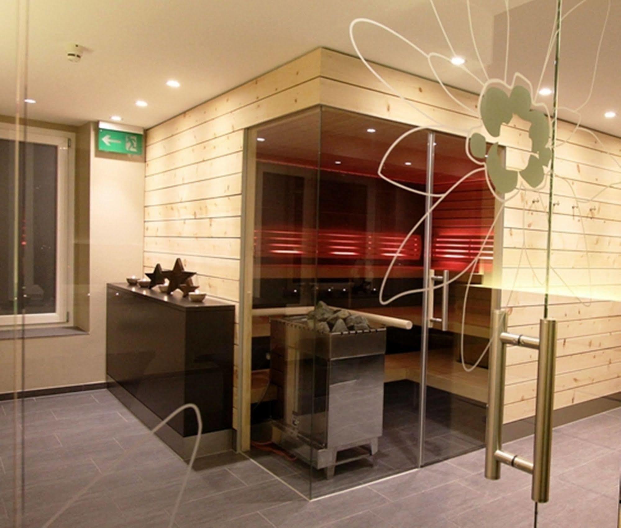 The Excelsior Ostfluegel Hotel Arosa Exterior photo